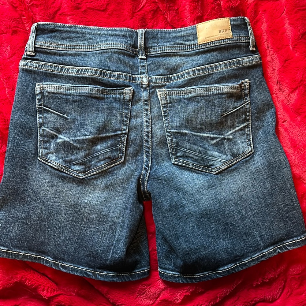 BKE Victoria Women’s Shorts - Picture 2 of 11